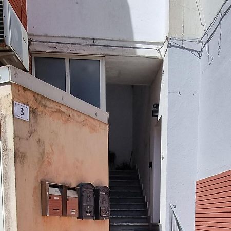 Black&White Guest House Iglesias Εξωτερικό φωτογραφία