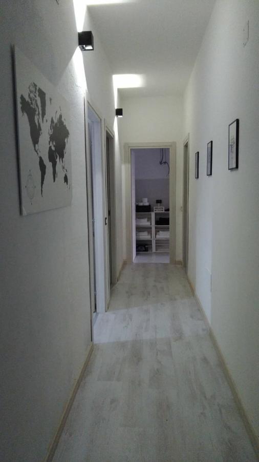 Black&White Guest House Iglesias Εξωτερικό φωτογραφία