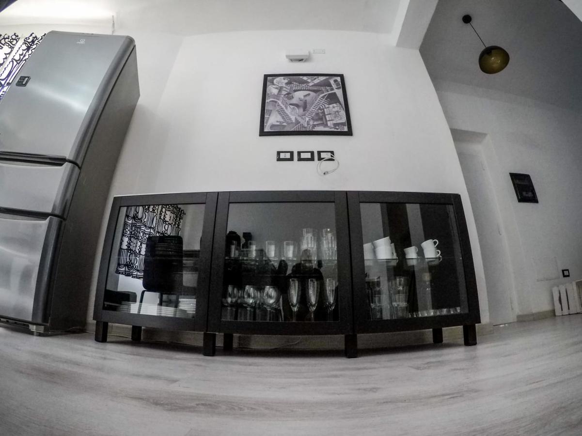 Black&White Guest House Iglesias Εξωτερικό φωτογραφία